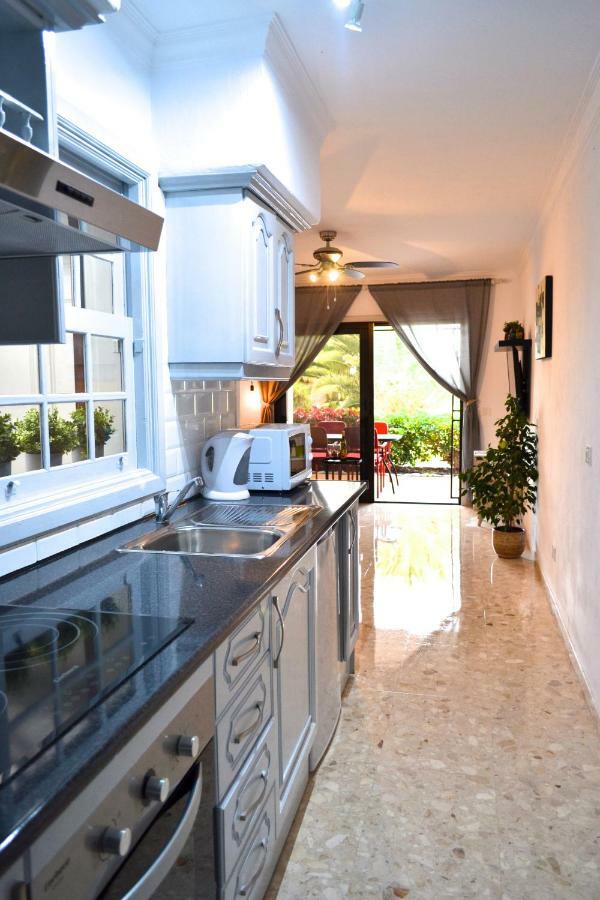 Marina View Apartment San Miguel de Abona Exterior photo